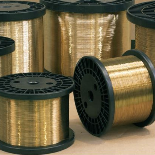 Bobinas de alambre o Hilo de latón de diferentes espesores